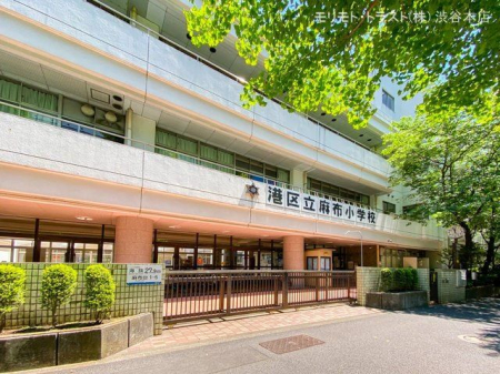 周辺環境 港区立麻布小学校 撮影日(2022-05-03) 600m