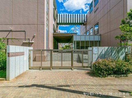 周辺環境 世田谷区立上北沢小学校 撮影日(2022-09-16) 900m