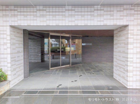 エントランス 撮影日(2025-04-03)