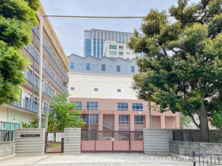周辺環境 千代田区立麹町中学校 撮影日(2022-04-28) 1660m
