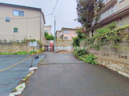 nynʐ^ Be(2025-10-22 00:00:00)