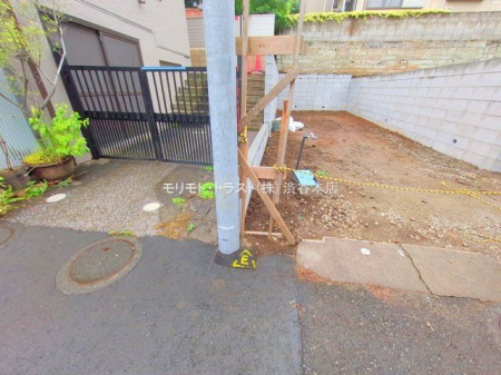 nynʐ^ Be(2025-10-22 00:00:00)