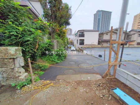 nynʐ^ Be(2025-10-22 00:00:00)