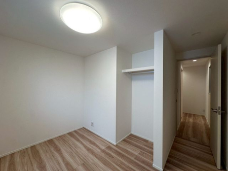 ӊ {ww} k15B 1180m