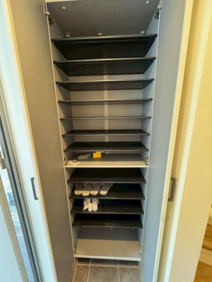 [ yρzi2025N12jBe    [͂Ղ̌֎[BƑ̌C⏬܂Ƃ߂ĕЕtAŋC̗ǂւۂĂ܂B