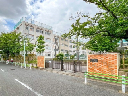 ���ӊ� �����旧���������w�Z �B�e��(2022-05-12) 900m