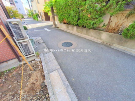 nynʐ^ Be(2025-11-04 00:00:00)