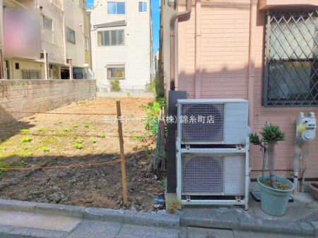 nynʐ^ Be(2025-11-04 00:00:00)