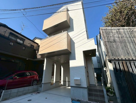 ���n�O�ώʐ^ �y�O�ρz���邢�F���̊O�ς���ۓI�ȏZ�܂��B�Ƒ��̏Ί炪�������A�����肠�ӂ��f�U�C�������͂ł��B