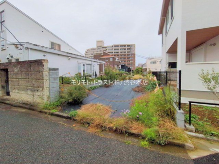 nynʐ^ Be(2025-10-22 00:00:00)