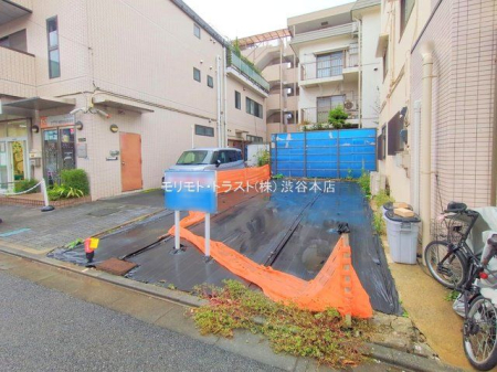 nynʐ^ Be(2025-10-22)