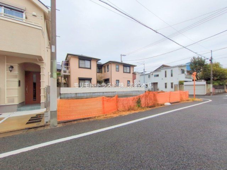 nynʐ^ Be(2025-10-22)