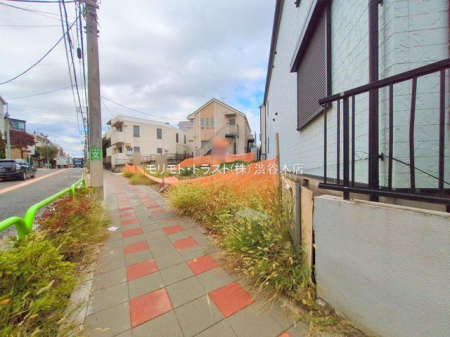 nynʐ^ Be(2025-10-27 00:00:00)