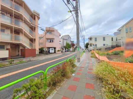 nynʐ^ Be(2025-10-27 00:00:00)