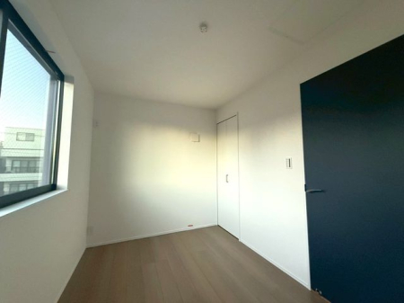 ̑ yρz(2025N11)Be邭JIȋ́A[NXy[XQȂǑʂɊp\BCtX^Cɍ킹gł܂B