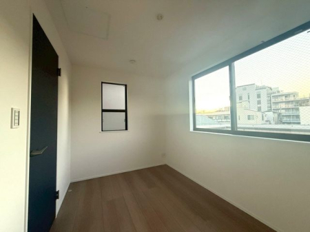 ̑ yρz(2025N11)BeƂLƖ邳Sn悢QB̌ȂA1C悭X^[głԂłB