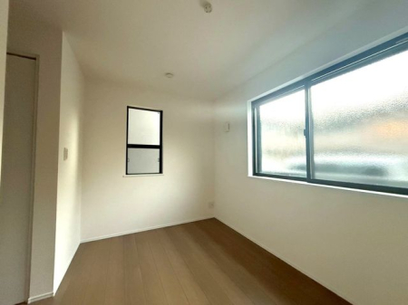 ̑ yρz(2025N11)BeCeAf闎g[̋B̃X^Cɍ킹R[fBl[gy߂܂B