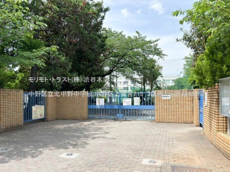 ���ӊ� ����旧�k���쒆�w�Z �B�e��(2024-05-15) 580m