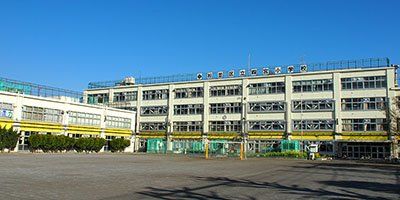 ���ӊ� �����旧�l�{���w�Z �k��9���B 690m