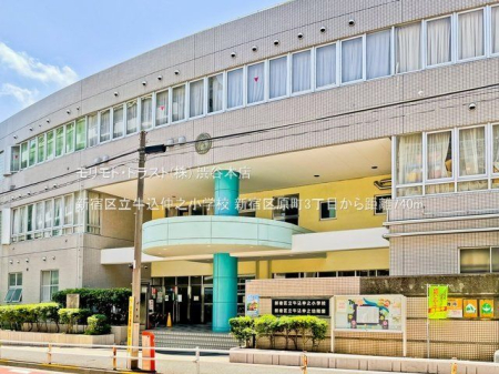 ���ӊ� �V�h�旧�������V���w�Z �B�e��(2022-07-25) 740m