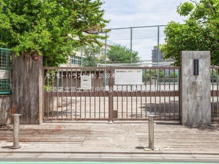 ���ӊ� �����旧�x�m���u���w�Z �B�e��(2024-05-09) 1250m