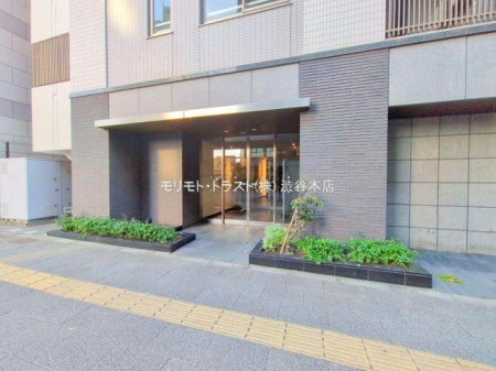 �G���g�����X �B�e��(2025-12-01)