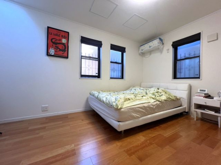 Q yQz͋C̋BƂ肠Ԑ݌vŁAQqǂȂǃCtX^Cɍ킹Ďg܂B