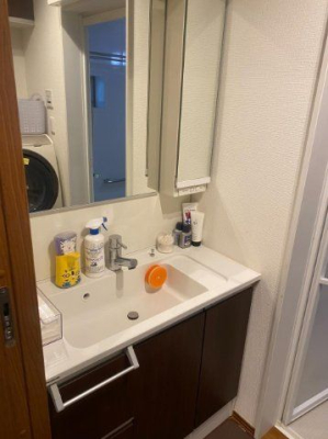 ���ʑ�E���ʏ� �y���ʁz�V���v���ŏ㎿�ȃf�U�C���̐��ʑ�B�������Ƌ@�\�������˔����A���̏������X���[�Y�ɂ��Ȃ��܂��B