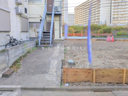 nynʐ^ Be(2025-12-08 00:00:00)