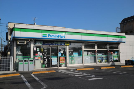 ���ӊ� �t�@�~���[�}�[�g���c�J���t�ʂ�X �k��3���B 210m