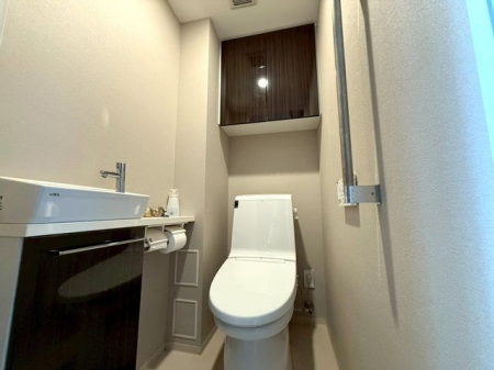 gC ygCzi2025N12jBeƂӂgCB㎿ȃfUCŁAgԂɐSn悳ƉKvX܂B