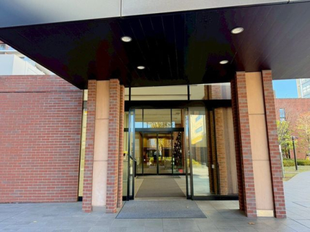 GgX yGgXzi2025N12jBe