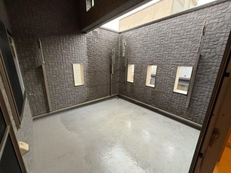 �o���R�j�[ �y�o���R�j�[�z�S�n�悢�����ʂ蔲���郋�[�t�o���R�j�[�B�x���ɂ͐�̉��Ń����b�N�X���Ȃ���A�ґ�ȂЂƂƂ����y���߂܂��B