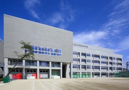 ���ӊ� �k�旧�ԉH�╣���w�Z �k��9���B 650m