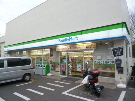 ���ӊ� �t�@�~���[�}�[�g����n���O���ړX �k��4���B 280m