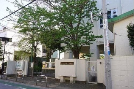 ���ӊ� �����旧��\���w�Z �k��8���B 580m