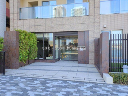 �G���g�����X �B�e��(2025-12-12 00:00:00)