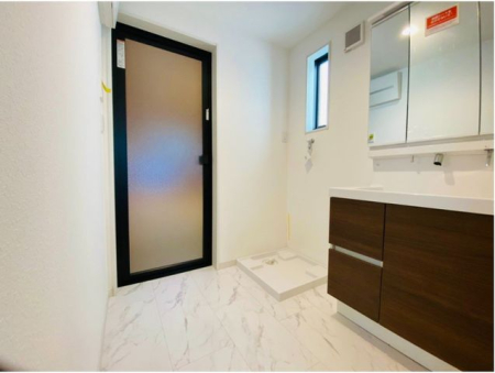 ���̑� �y�{�H��z