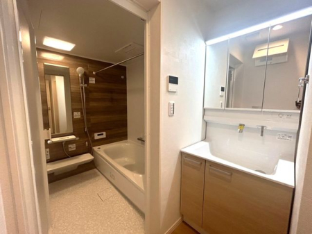 ���̑� �y�{�H��z