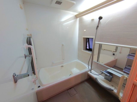 ���� �o�X