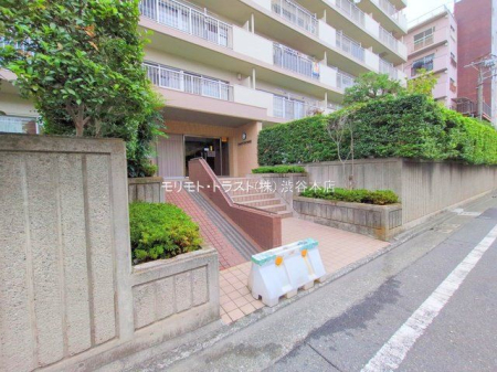 �G���g�����X �B�e��(2025-11-13 00:00:00)