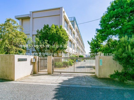 ���ӊ� ���c�J�旧�x�m���w�Z �B�e��(2022-09-16) 1870m