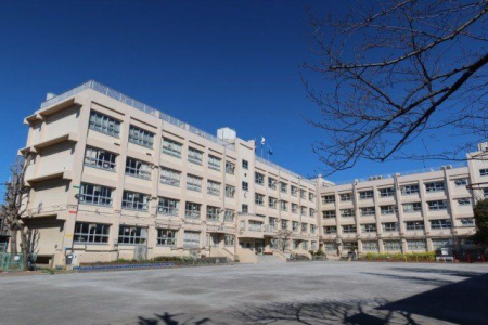 ���ӊ� �]�ː�旧�������쏬�w�Z �k��5���B 390m