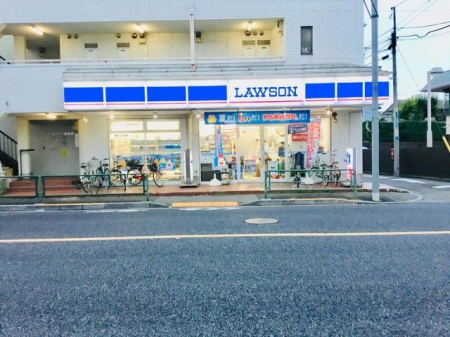 ���ӊ� ���[�\���g�ˎ��쒬�X �k��4���B 270m