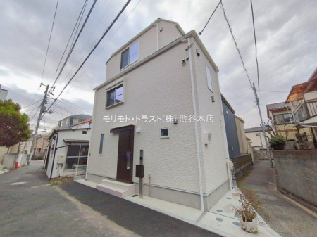 �k��L��8���ڂ̐V�z��ˌ���