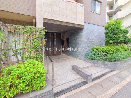 �G���g�����X �B�e��(2025-10-27 00:00:00)