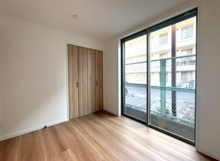 ���̑����� �y�����z�i2026�N2���j�B�e�傫�ȑ���������������ޖ��邢�����B�V���v���Ŏg���₷���Ԏ�肪�A�C���e���A�����R�Ɋy���߂�S�n�悢��Ԃł��B