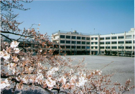 ���ӊ� ���旧�����񒆊w�Z �k��9���B 680m