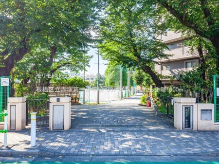 ���ӊ� ���旧�Ԓˑ�ꒆ�w�Z �B�e��(2022-08-19) 1800m