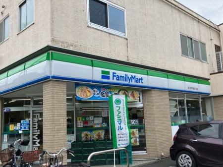 ���ӊ� �t�@�~���[�}�[�g���]��˓�l���ړX �k��8���B 640m